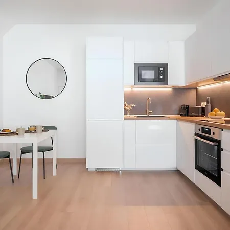 Cozy Appartement Plein Centre, Proche Gare/Plage Menton Exterior foto